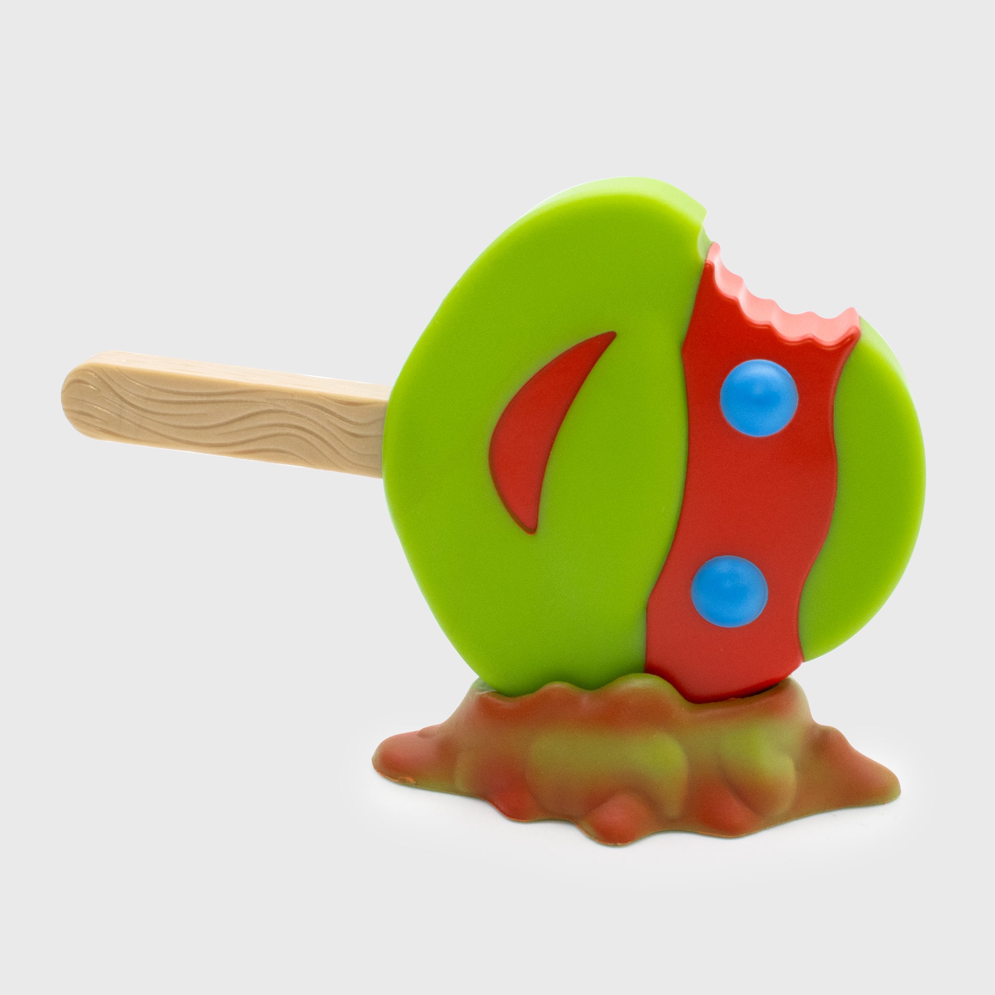 tmnt meltz laying on top of stand. raphael.