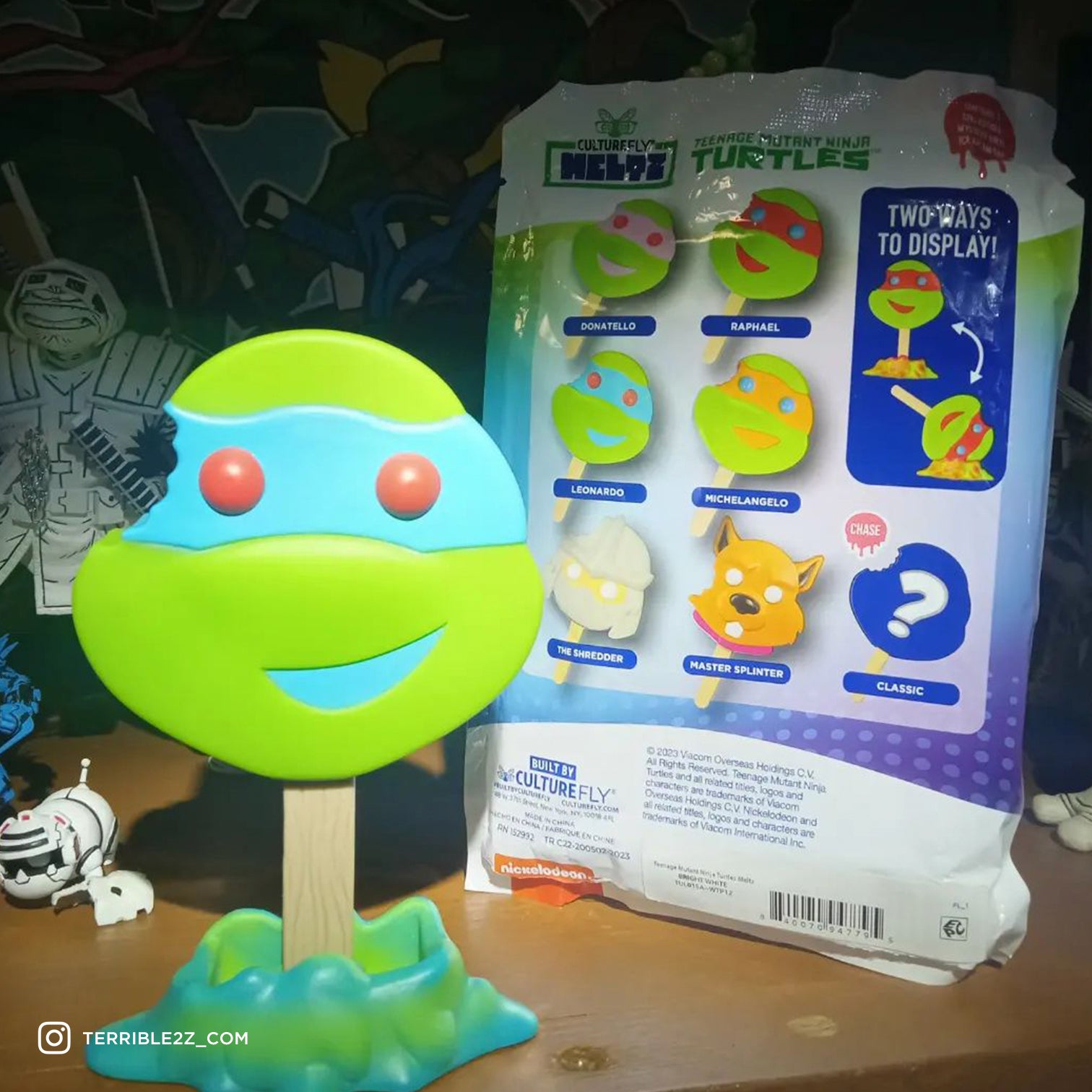 leonardo standing up