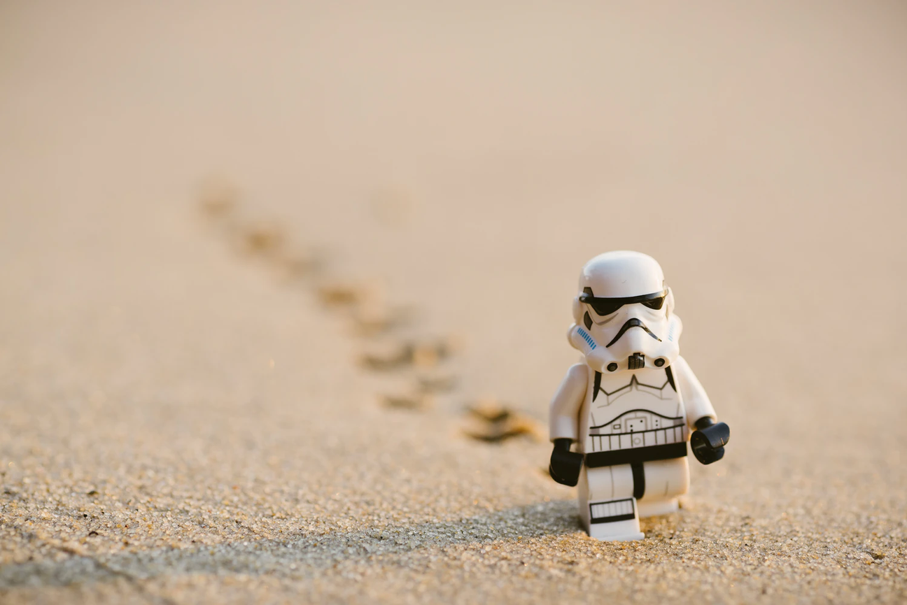 Banner of Star War Soldier Vinyl walking on sand