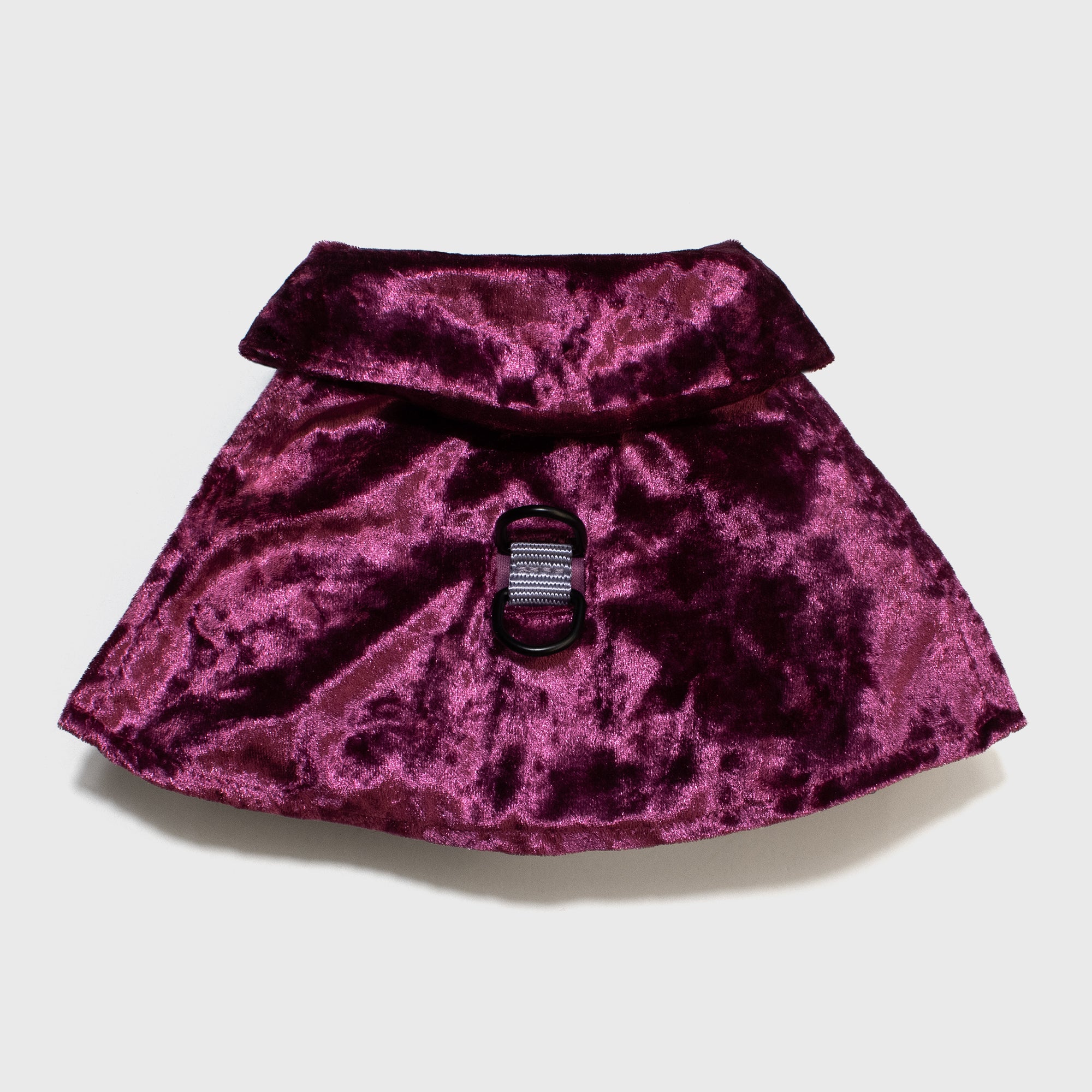 close up of top of vampurr vampire cape. has two rings for connecting leash.