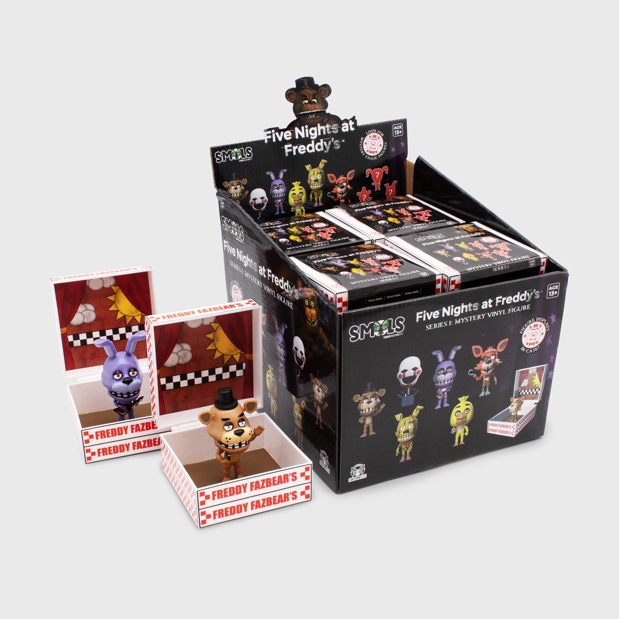 five nights at freddy's smols pdq. opened freddy and bonnie next to display.