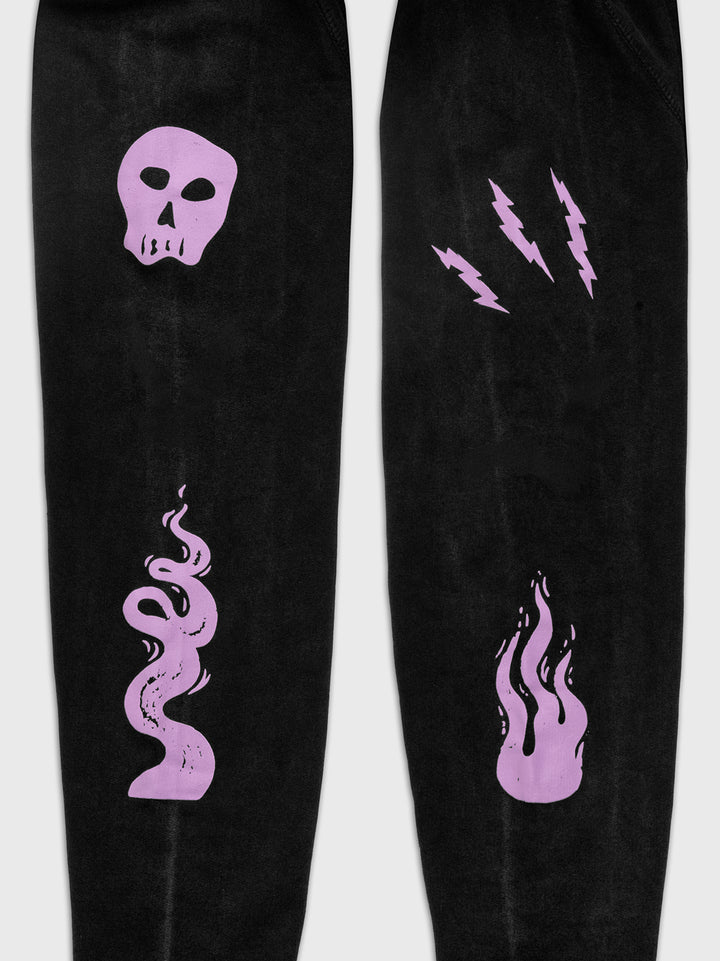 sleeve hits. skull, tall flame, lightning bolts, small flame.