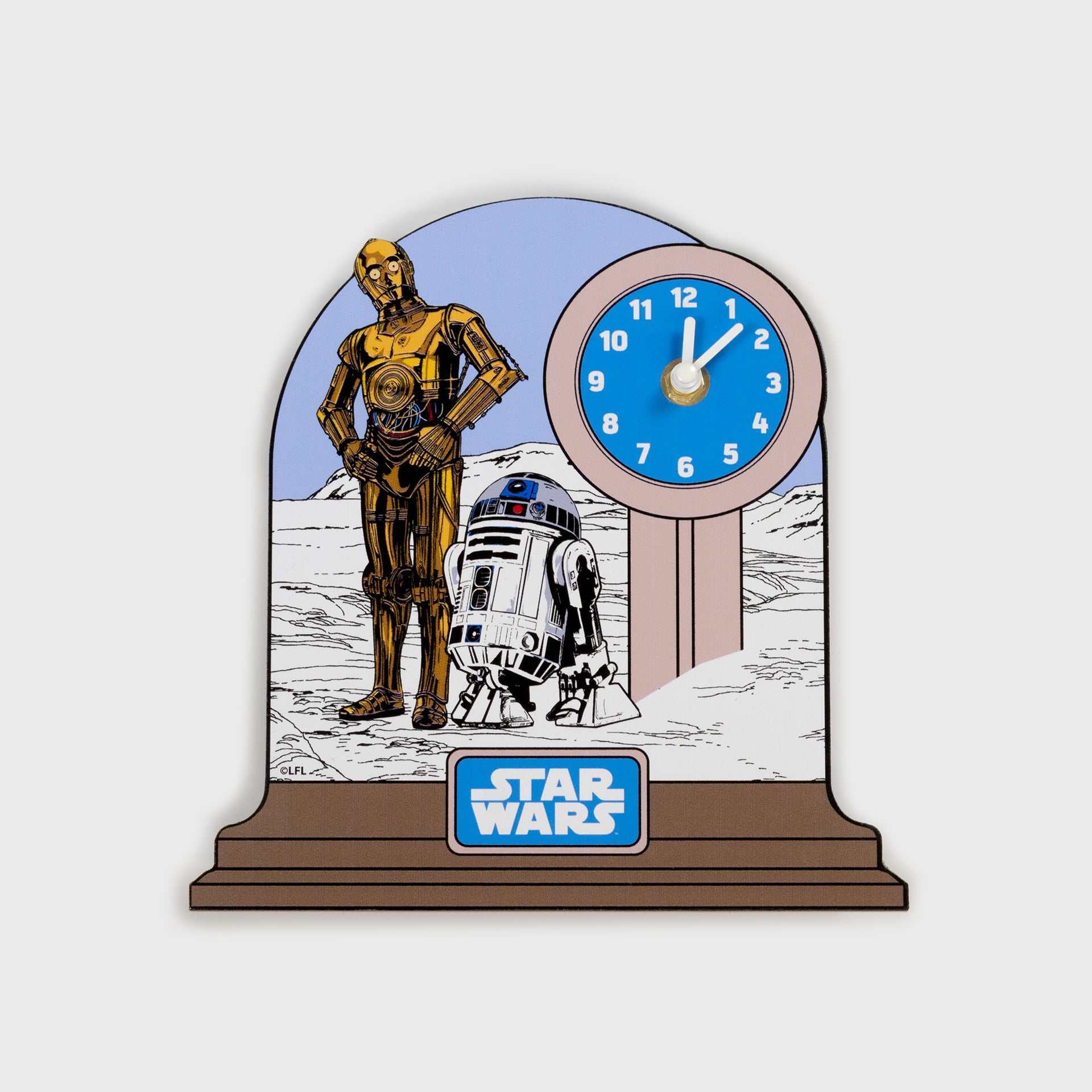wall clock. c3po and r2d2 in snow. clock next to them. text: star wars