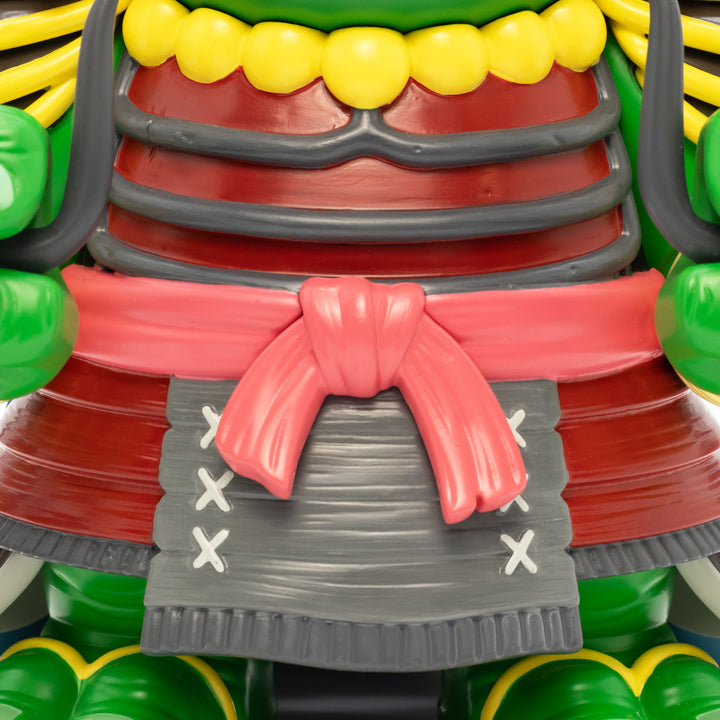 raphael close up of belt front