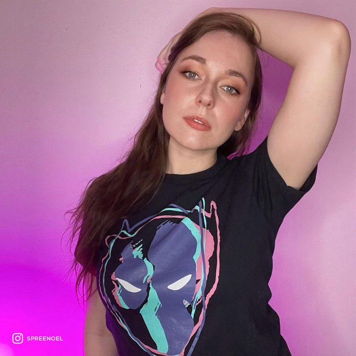 woman wearing shirt