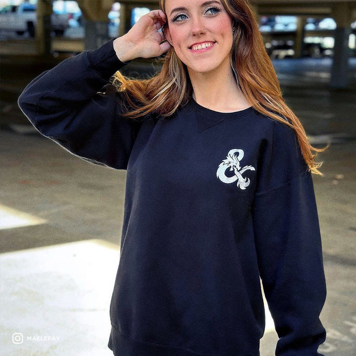 woman wearing pullover