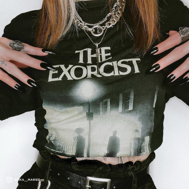 woman wearing shirt