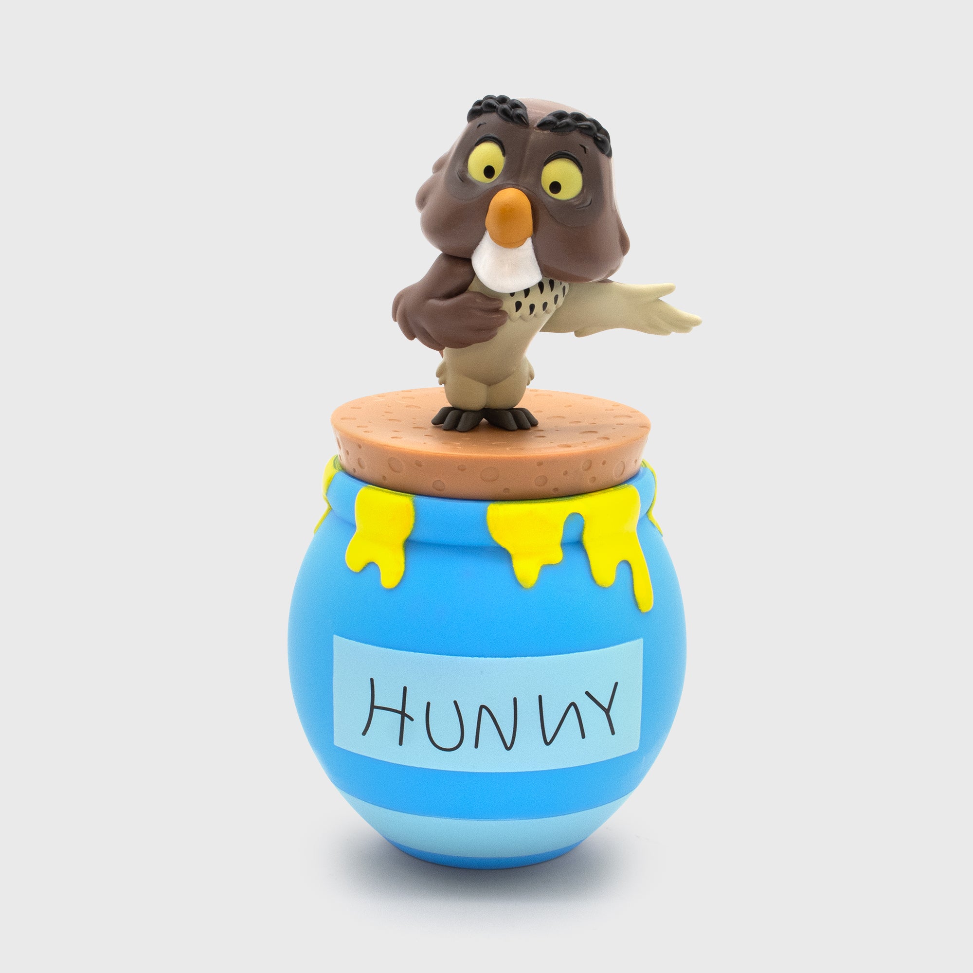 owl on top of hunny pot