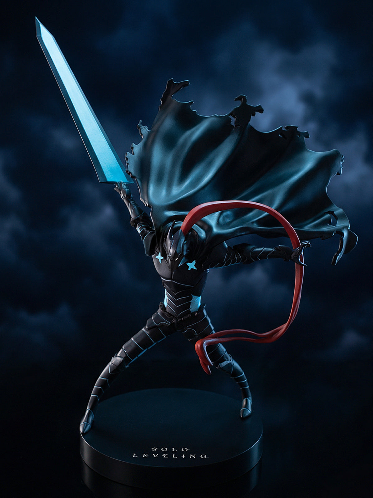 Solo Leveling - Igris Deluxe Vinyl Figure