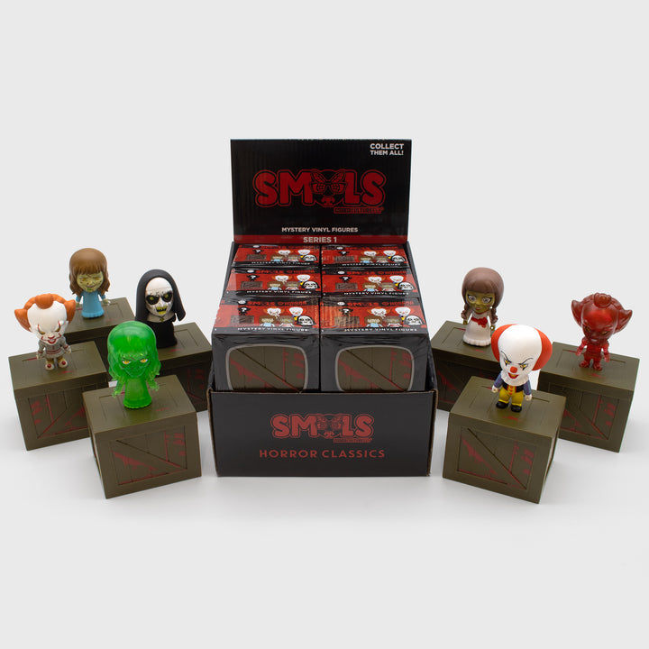 Full PDQ with Full set of Horror Smols. Includes Pennywise (1990), Pennywise (2017), Translucent Red Pennywise (2017), The Nun, Annabelle,  Regan, Translucent Green Regan 
